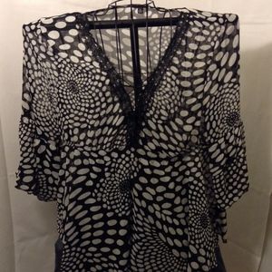 Psychedelic Blouse detailed neckline bell shirt